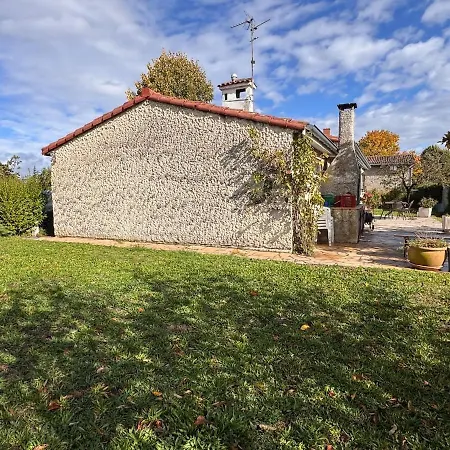 3 Ch Avec Jardin Dans Un Hameau Paisible * Saint-Genis-Laval