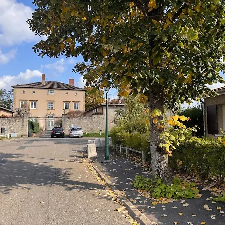3 Ch Avec Jardin Dans Un Hameau Paisible Villa *