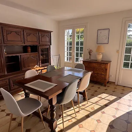 3 Ch Avec Jardin Dans Un Hameau Paisible * Saint-Genis-Laval