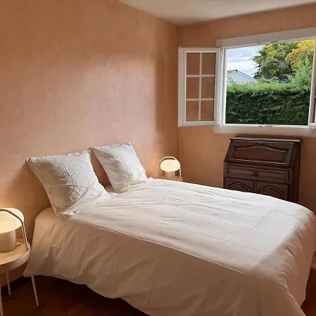 3 Ch Avec Jardin Dans Un Hameau Paisible
